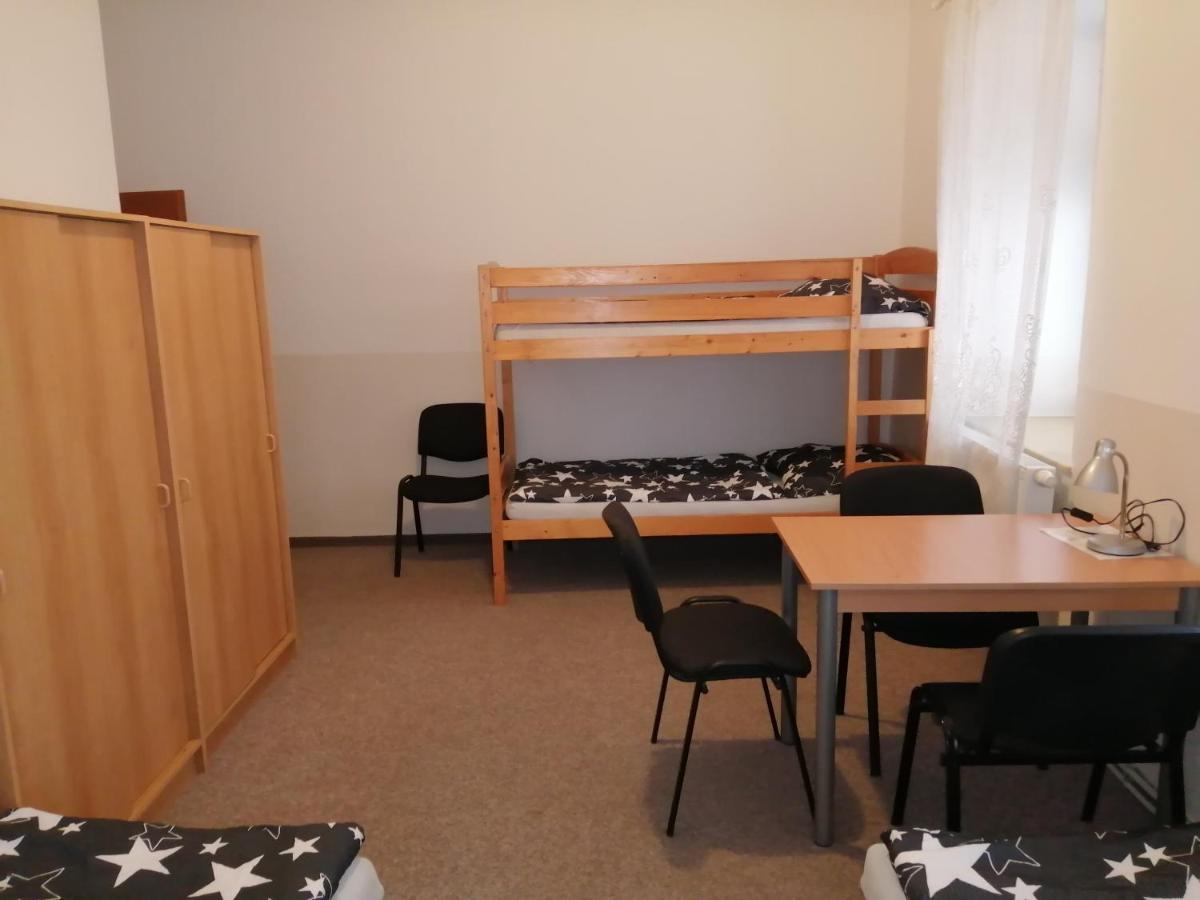 Hostel Kasperske Hory Ngoại thất bức ảnh