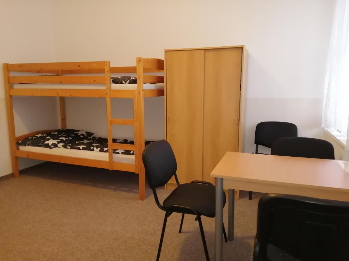 Hostel Kasperske Hory Ngoại thất bức ảnh
