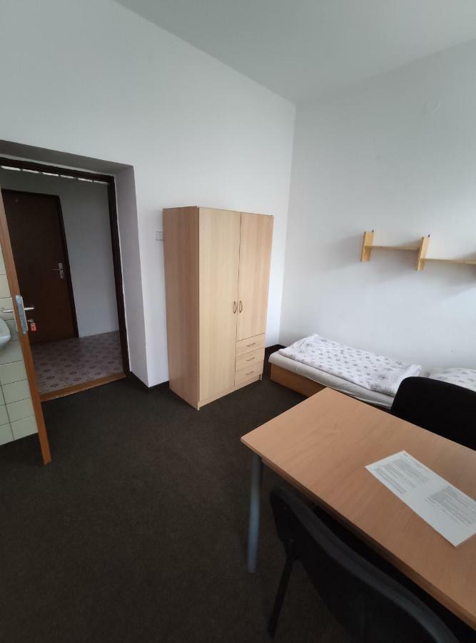 Hostel Kasperske Hory Ngoại thất bức ảnh